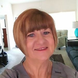 Meet your Posher, Teresa